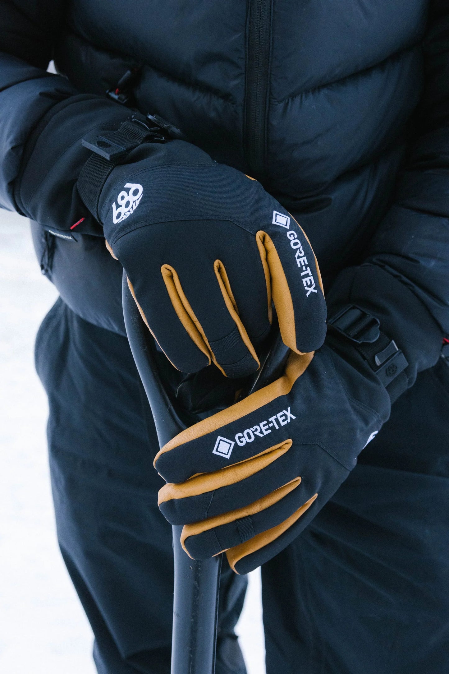 686 Gore-Tex LEATHER LINEAR Gloves 2026