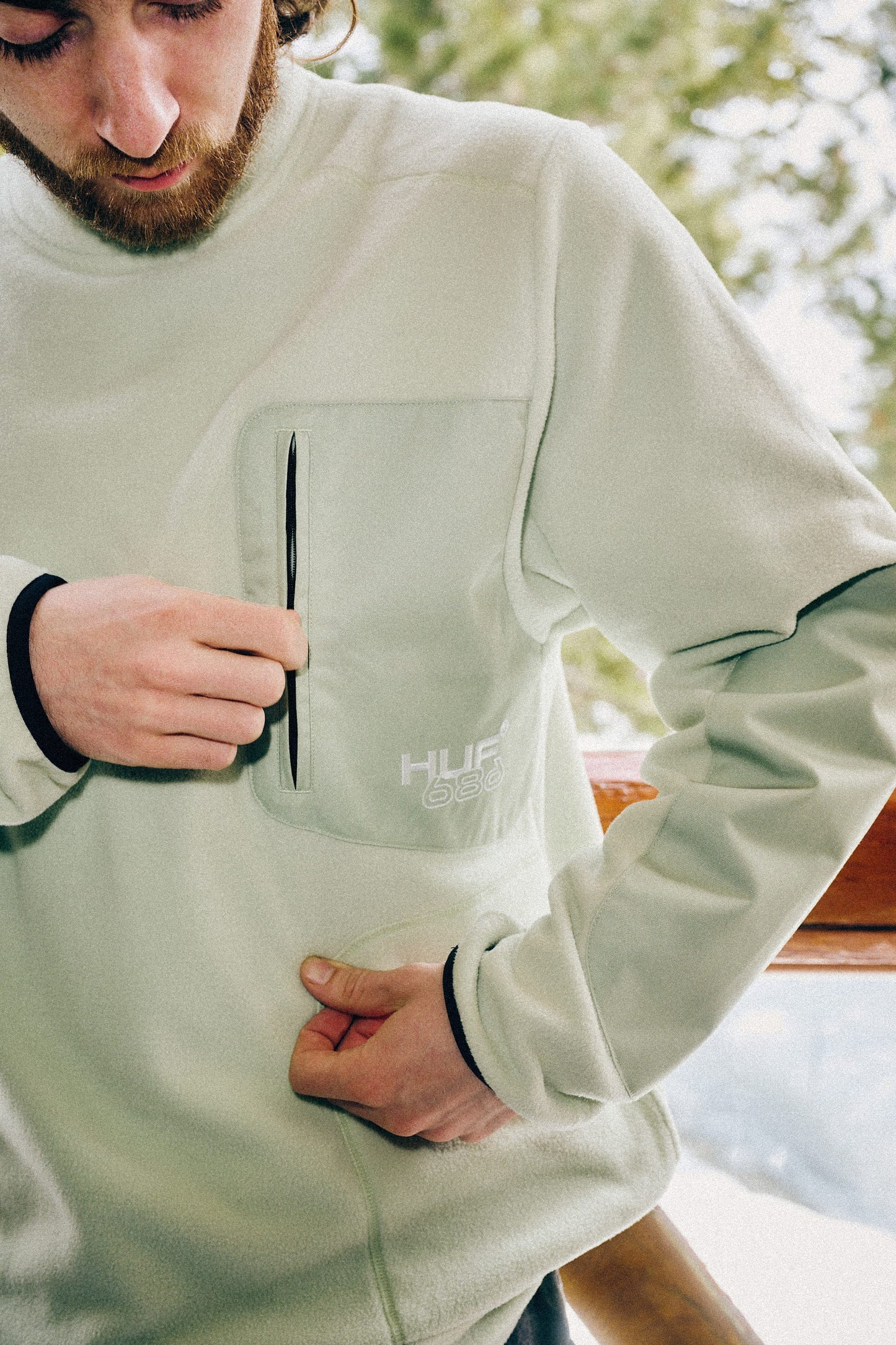 686 HUF Fleece Crewneck 2026