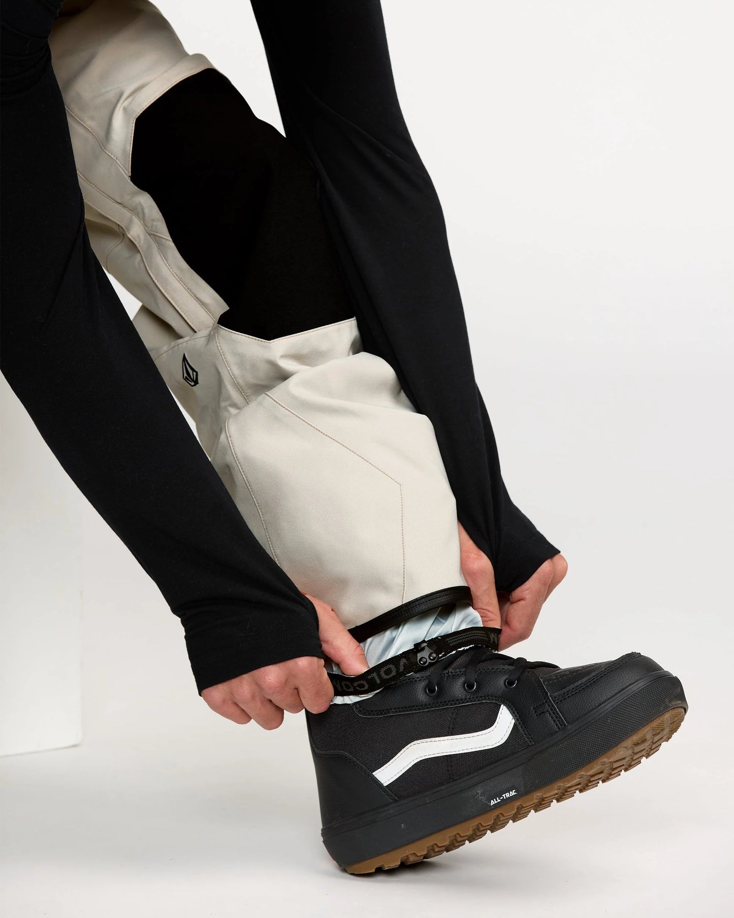 Volcom ROAN BIB OVERALL 2026