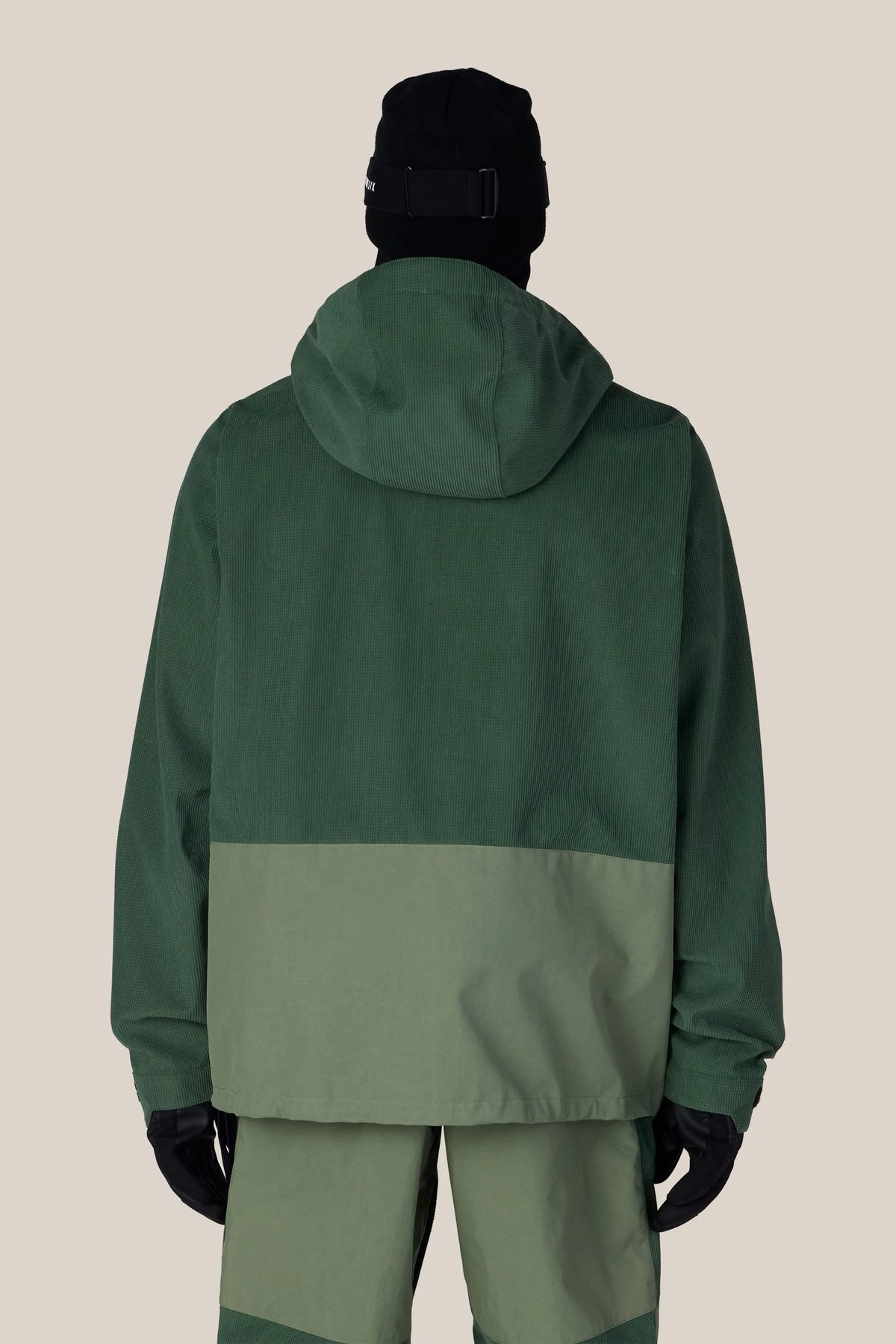 686 Ghost 2.5L Anorak 2027
