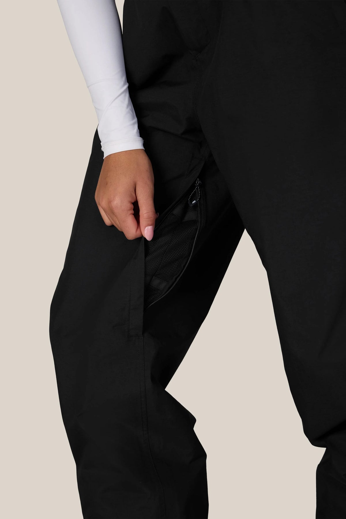 686 Women's Gore-Tex Outline Pant 2027