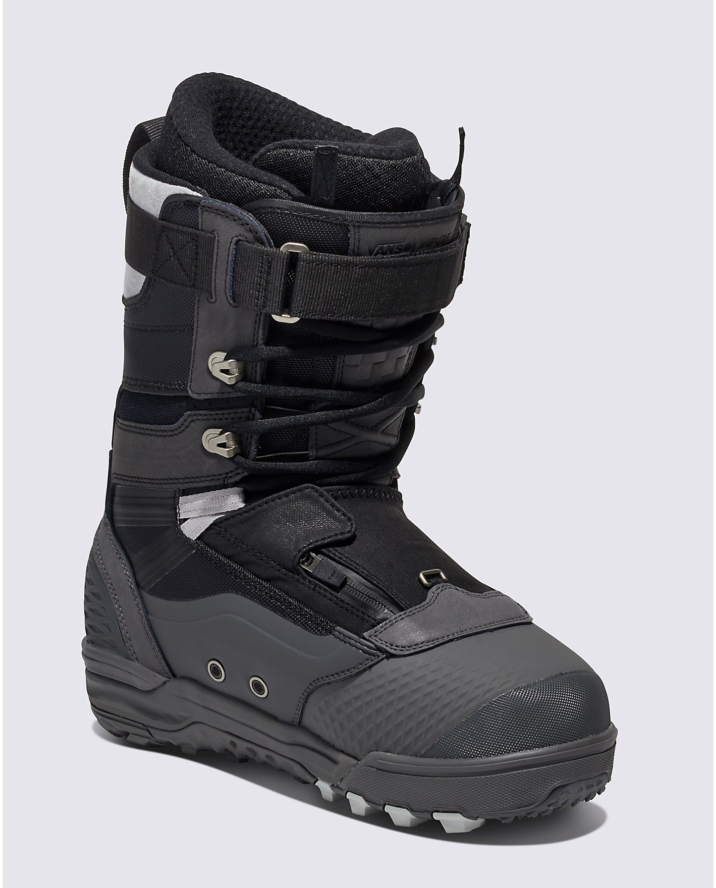 Vans INFUSE Snowboard Boots 2025